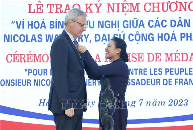 French Ambassador Nicolas Warnery honoured with friendship insignia